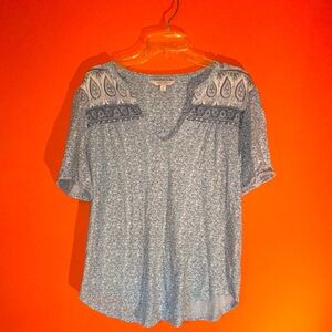 Lucky Brand Blue Paisley Floral Women's Short Sleeve Spring Top Size Small 2/4/6
